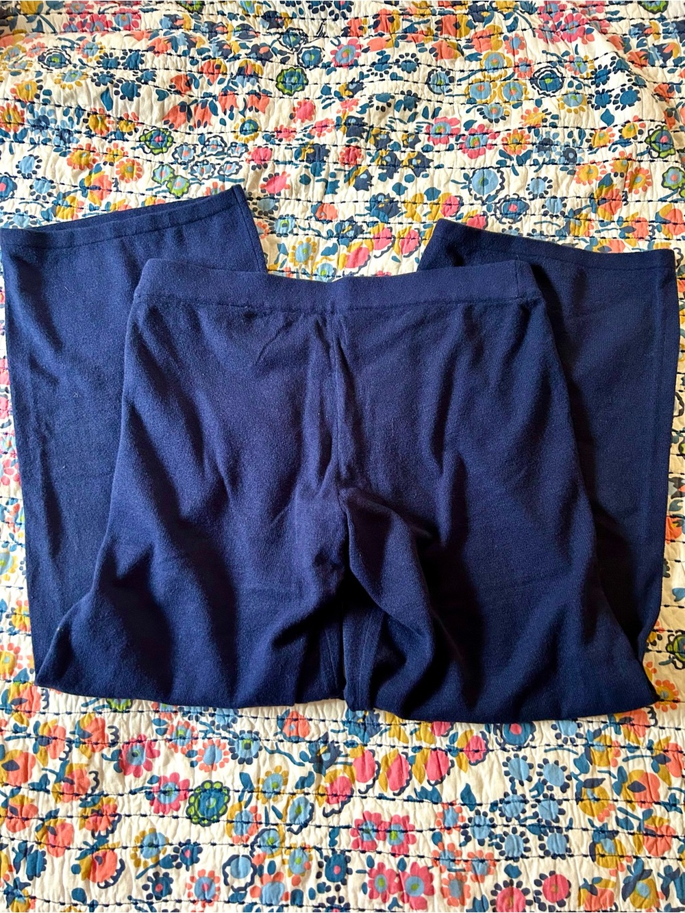 Gap maternity Navy Blue matching set V‑Neck Sweater & Pants CashSoft Sz M - Picture 7 of 12